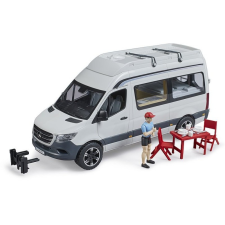02672 MB Sprinter lakóautó figurával és kiegészítőkkel autópálya és játékautó