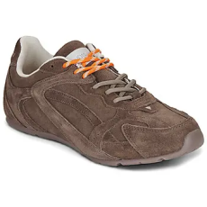 0-105 Rövid szárú edzőcipők COSMO Barna 39