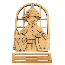  Ablakos madárijesztő figurákkal, keritéssel. Mérete: 15,8x22,7x4 cm dekorációs kellék