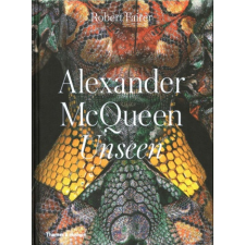  Alexander McQueen: Unseen – Robert Fairer idegen nyelvű könyv