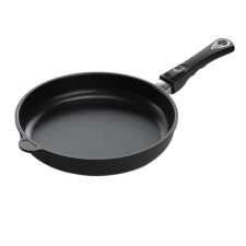 AMT Gastroguss titán serpenyő 26 cm / 5 induction edény