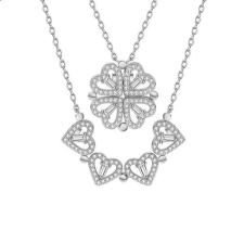 Amulet – Négy szívből álló, négylevelű lóherét formáló medál Szín: Ezüst színű medál