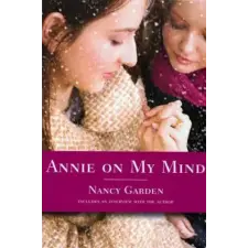 Andrews McMeel Publishing ANNIE ON MY MIND | Nancy Garden egyéb könyv