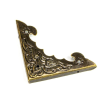  Antik bronz szinű vékony fém sarokvédő elem, 4 db/cs. Mérete: 4x4x0,4 cm