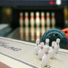 Asztali mini bowling / kiteríthető pályával társasjáték