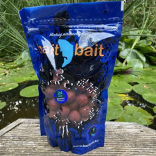 Baitbait Lelkész bojli Tartósított - 24 mm 1kg - keksz-vajsav bojli, aroma