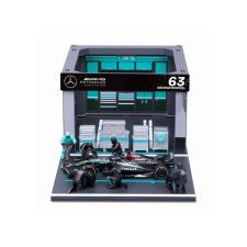  Bburago 1/43 F1 versenyautó - MB AMG W15 E Performance bokszutca autópálya és játékautó