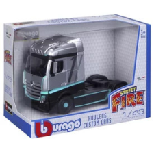  Bburago 1/43 - M-B Actross kamion zöld autópálya és játékautó