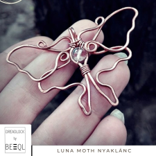 BeEql Luna moth nyaklánc nyaklánc