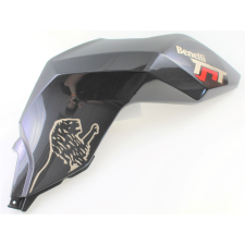 BENELLI TNT 125 50016V02001Z jobb üzemanyagtartály burkolat (fekete) Benelli Vázak, idomok, kiegészítők Benzintank egyéb motorkerékpár alkatrész