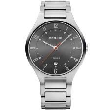 Bering 11739-772 Titanium Men's 39mm 5 ATM, karóra