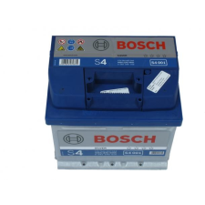 Bosch S4 akkumulátor 12v 44ah jobb+ autó akkumulátor