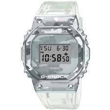 CASIO CASIO G-Shock GM-5600SCM-1ER karóra