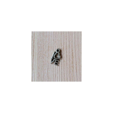  Charm, »love« felirat. Mérete: 8x15 mm dekorációs kellék