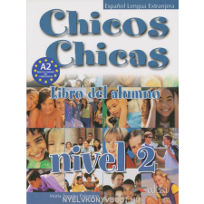 CHICOS CHICAS 2 LIBRO DEL ALUMNO nyelvkönyv, szótár