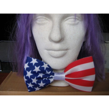  Csokornyakkendő jelmez