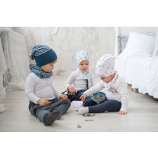  Csősapka, körgömb, türkiz babasapka, sál