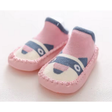  Csúszásgátlós babacipő, puha talpú babazokni - Rózsaszín szürke róka - 12 cm