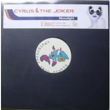  Cyrus &amp; The Joker – Moonlight