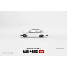  Datsun 510 Street Nismo V2 1969 //122 fehér modellautó 1:64 makett