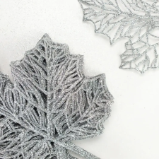 DC Csillámos juharlevél ezüst 35cm x 23cm dekorációs kellék