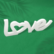 DC Love felirat fából 12cm x 30cm x 1,5cm dekorációs kellék