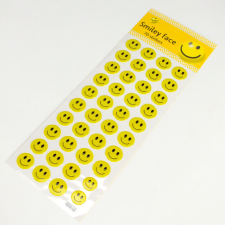 DC Öntapadós smiley matricák 40db/lap dekorációs kellék