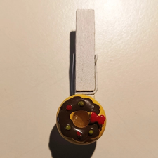 DD Mini csipeszek sütik, 4,5cm fánk dekorációs kellék