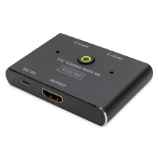 Digitus DS-45341 KVM Switch - 4 port kábel és adapter