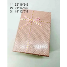  DÍSZDOBOZ SZETT 3R. NAGY:23X16X9,5CM RÓZSASZÍN ajándéktasak