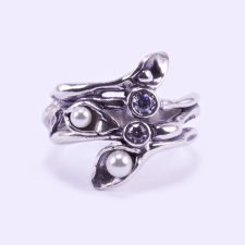  Ezüst gyűrű cirkónia és tekla gyöngyökkel gyűrű