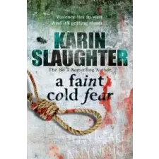  Faint Cold Fear – Karin Slaughter idegen nyelvű könyv
