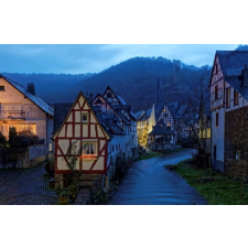  Falikép A folyóparti ház, 300 x 200 cm tapéta, díszléc és más dekoráció