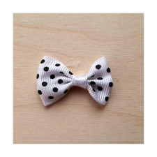  Fehér alapon fekete pöttyös masni, mérete: 3 cm dekorációs kellék