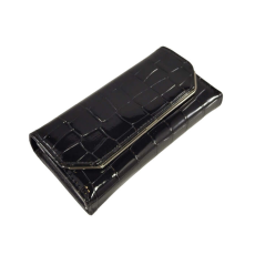  Fekete lakkozott pénztárca C-451