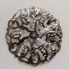  Fém díszítőelem, kerek 4,5cm dekorációs kellék