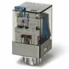 Finder Ipari relé, 3 kettős váltóérintkező, 10A, 220 V villanyszerelés