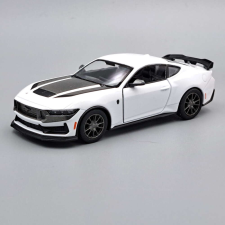  Ford Mustang 2024 Kinsmart ezüst makett