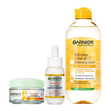 Garnier Skin Naturals Vitamin C Glow Jelly Daily Moisturizing Care szett arcgél 50 ml + arcszérum 30 ml + micellás víz 400 ml nőknek kozmetikai ajándékcsomag