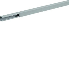 Hager LF1501507030 Kábelcsatorna fedéllel, LF, PVC, 15x15mm, szürke villanyszerelés