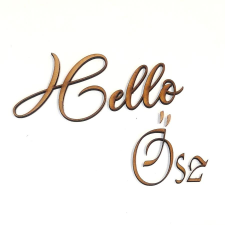  Helló Ősz felirat, MDF. Mérete: 15,5x4,5 cm dekorációs kellék