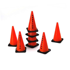  Hobby Gear Traffic Cones 1 modell kiegészítő 1:24 makett