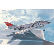 HobbyBoss 1/48 F3H-2 Demon sugárhajtású vadászgép modell makett