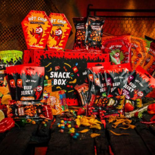  Hot Chip Extrém Snack válogatás csokoládé és édesség