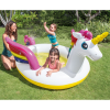 Intex egyszarvú alakú permetez?s medence 272 x 193 x 104 cm (3202899)