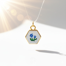 KÁRPÁTHY ékszer Virág olajfestmény charm, aranyozott egyéb ékszer