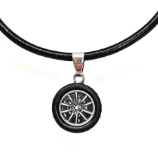  Kerék medál műbőr lánccal nyaklánc