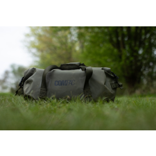 Korda Compac Duffle 30 vízálló táska 50x30x30cm 30l (KLUG142) horgászkiegészítő
