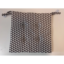  Körtűzött párna tépőzáras 35 cm x 35 cm többféle mintával lakástextília