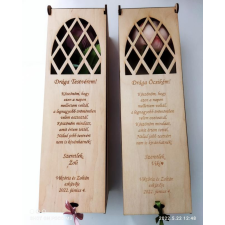  Köszöntődoboz rózsával dekorációs kellék